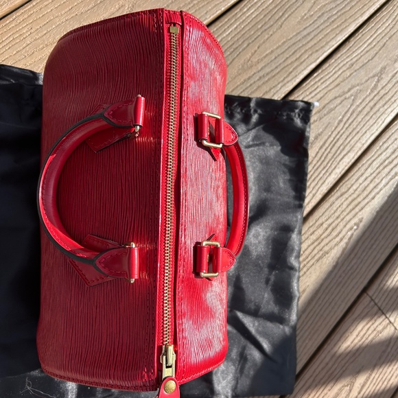 Louis Vuitton Red Epi Speedy 25 - Picture 5 of 6